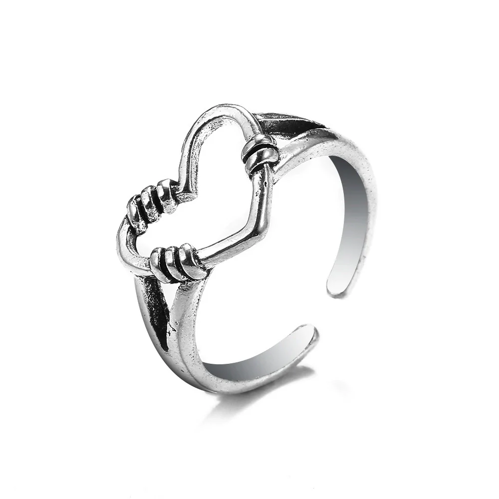 Retro Punk Style Alloy Cast Ring - Image 22