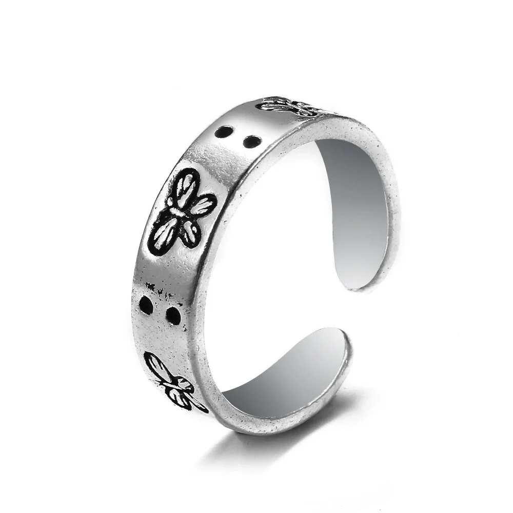 Retro Punk Style Alloy Cast Ring - Image 24