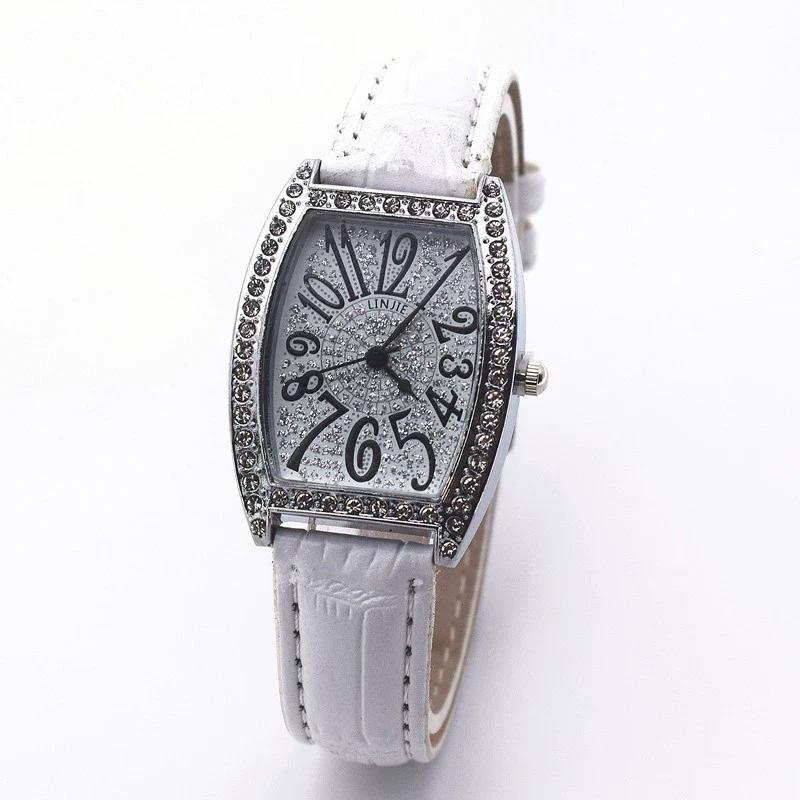Retro Wine Barrel Rhinestone Quartz Watch With Bamboo Pattern Alloy Belt For Women - Image 7