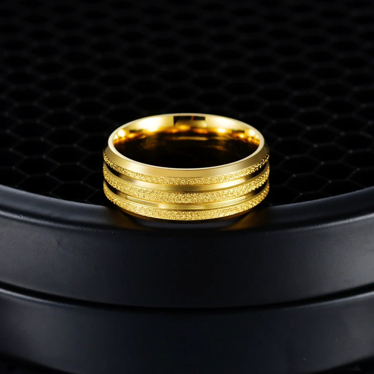 Ring Stainless Steel Goldplated Geometric Frosted Light Luxury Jewelry