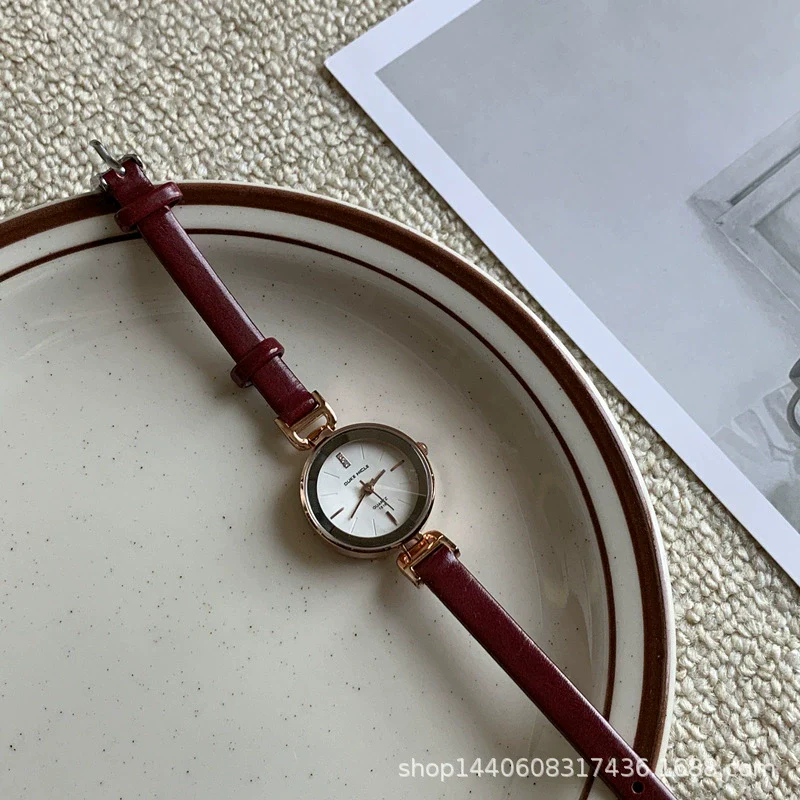 Round Watch Alloy Case Ordinary Glass Mirror Leisure Design For Girls - Image 3