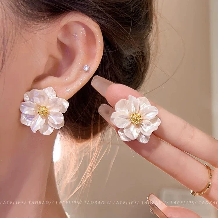 S925 Silver Butterfly Stud Earrings For Women Zircon Pearl Electroplated Light Luxury Niche Highend Minimalist Geometric - Image 65