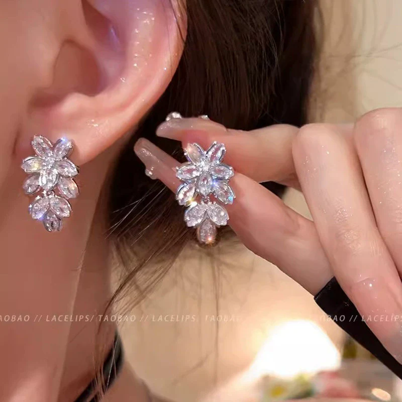 S925 Silver Butterfly Stud Earrings For Women Zircon Pearl Electroplated Light Luxury Niche Highend Minimalist Geometric - Image 7