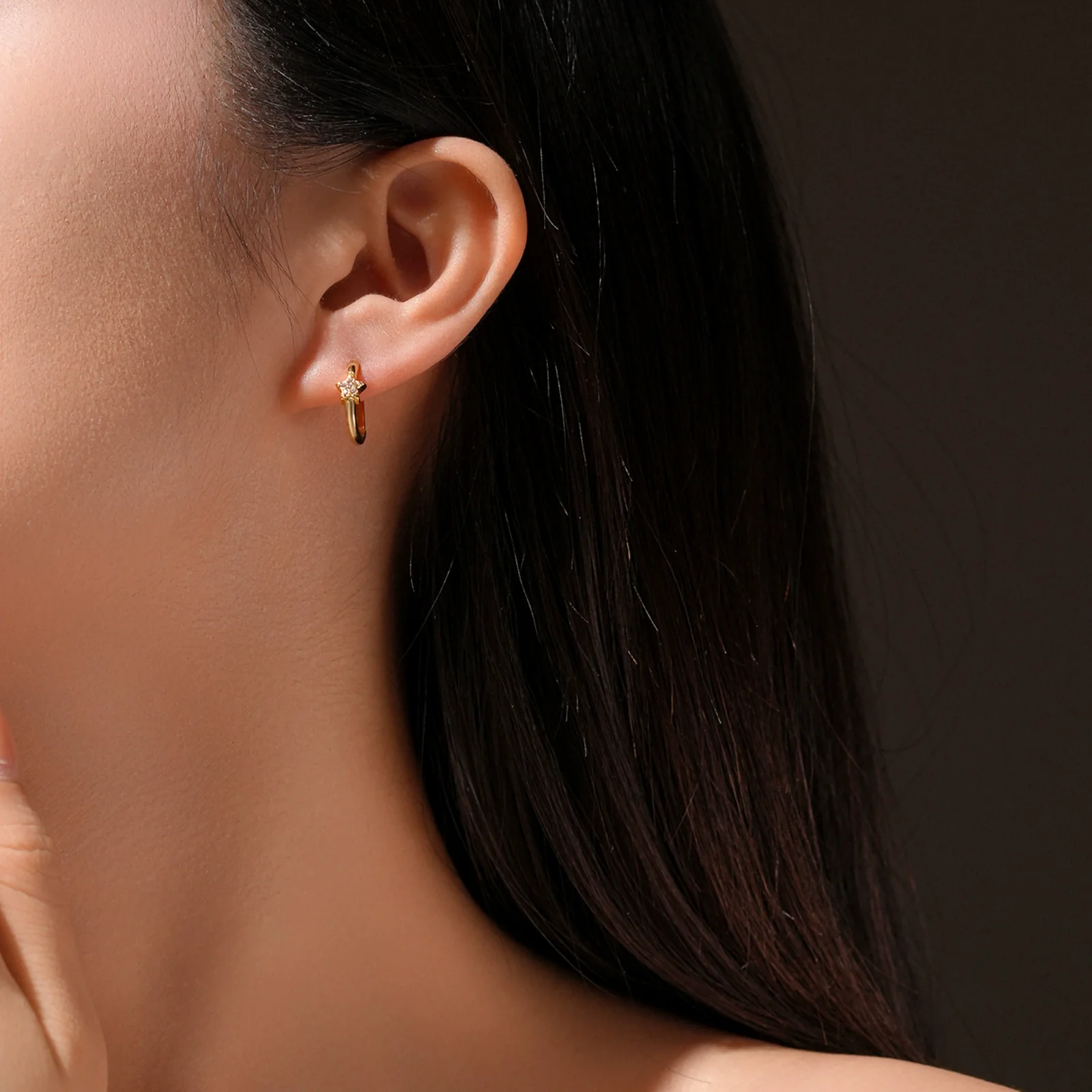 S925 Sterling Silver Star Moon Women's Earrings With Platinum And 18K Gold Electroplating Fashion Simple Luxury Highend Design - Image 2