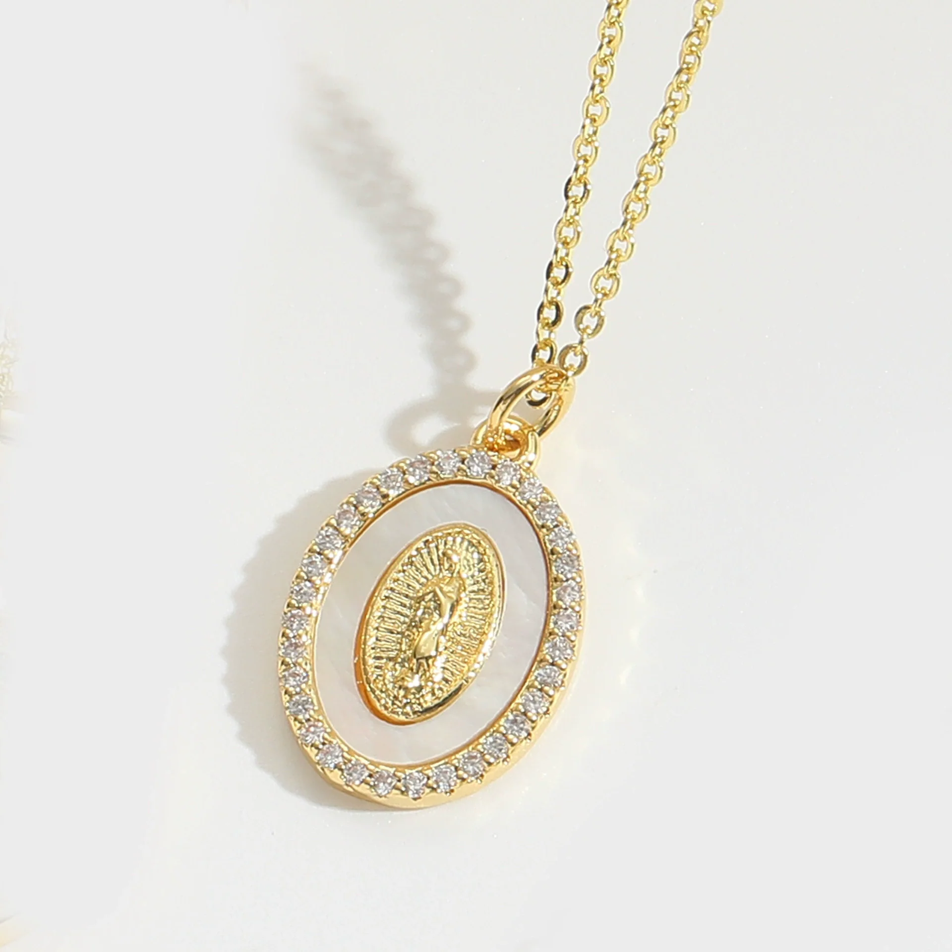 Shell Zircon Inlaid Disc Tigershaped Pendant Necklace Copper Electroplated Mixed Gemstone Setting For Women - Image 11