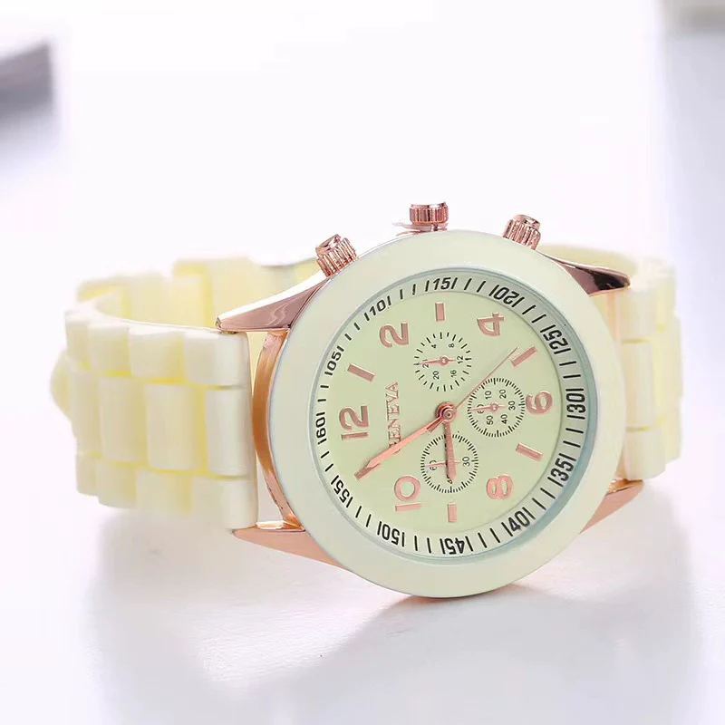 Silicone Plastic Watch Fashionable Colorful Round Student Watch For Boys And Girls - Image 9