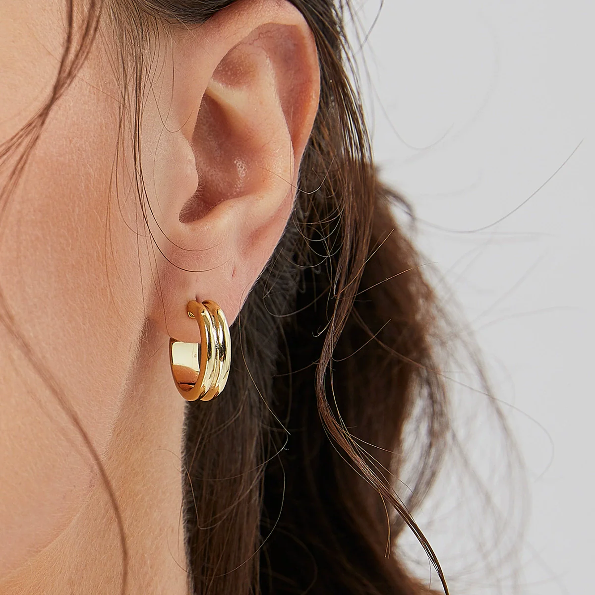 Silver Needle Earrings Gold Plated Geometric Style Metal - Image 2