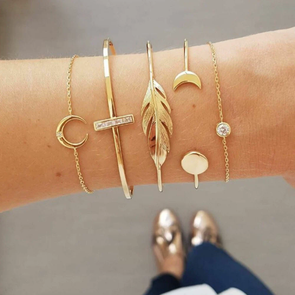 Simple Chain Bracelet Fashion Mix And Match Hollow Jewelry Stacked Wind Crystal Alloy Electroplating Letters Numbers Text Unisex - Image 16