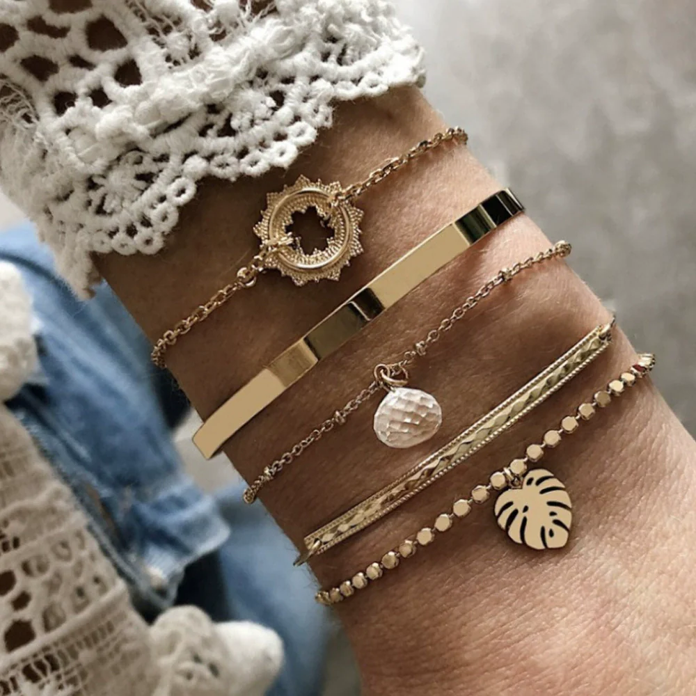 Simple Chain Bracelet Fashion Mix And Match Hollow Jewelry Stacked Wind Crystal Alloy Electroplating Letters Numbers Text Unisex - Image 17