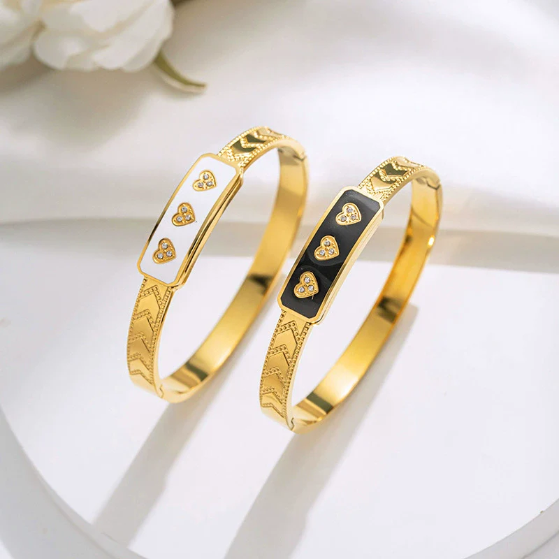 Simple Fashion Drop Oil Love Titanium Steel Polished Bracelet For Female
