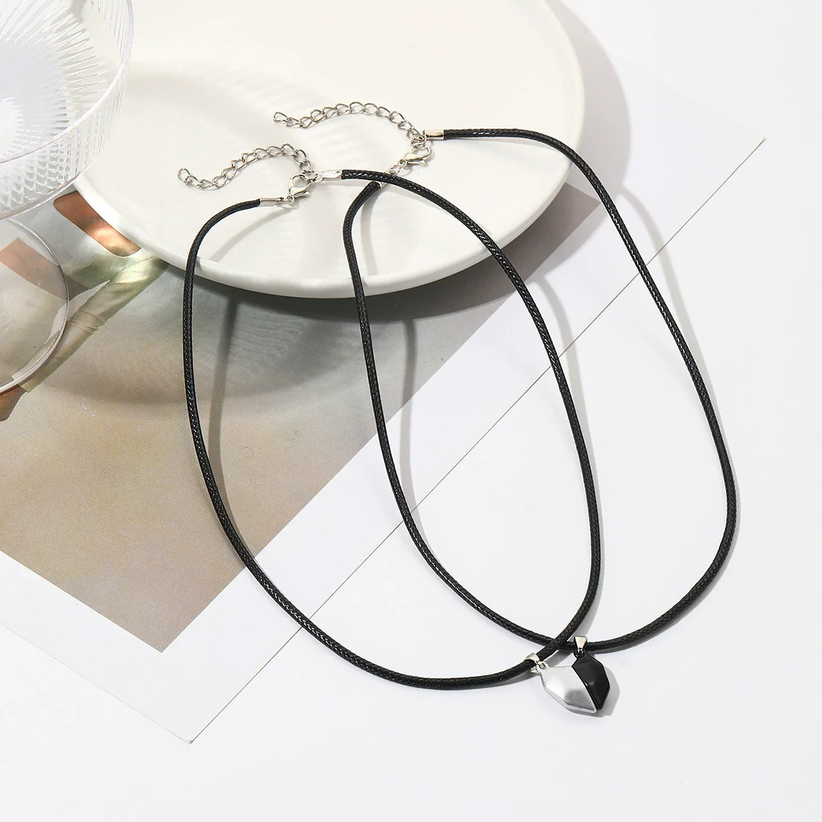 Simple Love Couple Necklace Zinc Alloy Heart Pattern