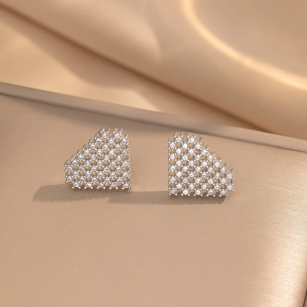 Simple Style Geometric Love Zirconium Diamond Earrings Copper Titanium Steel Vacuum Plated For Women - Image 3