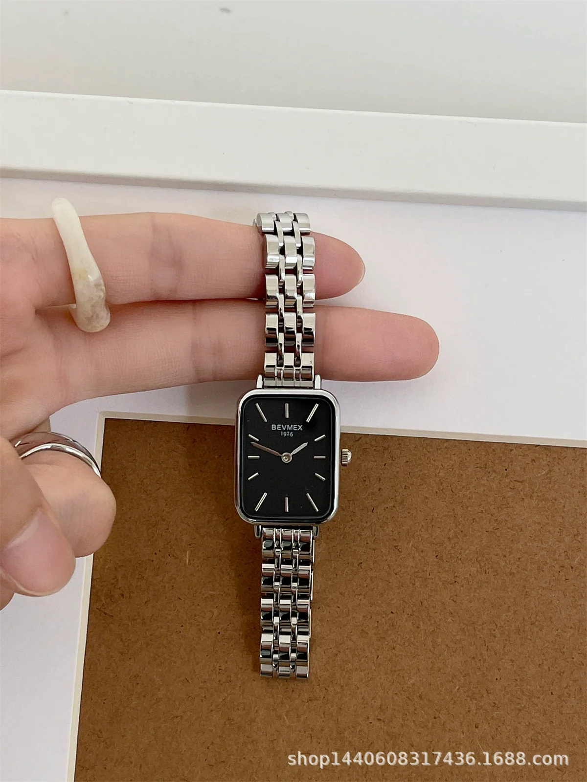 Square Alloy Steel Belt Quartz Women's Light Luxury Simple Fashion Watch - Image 7