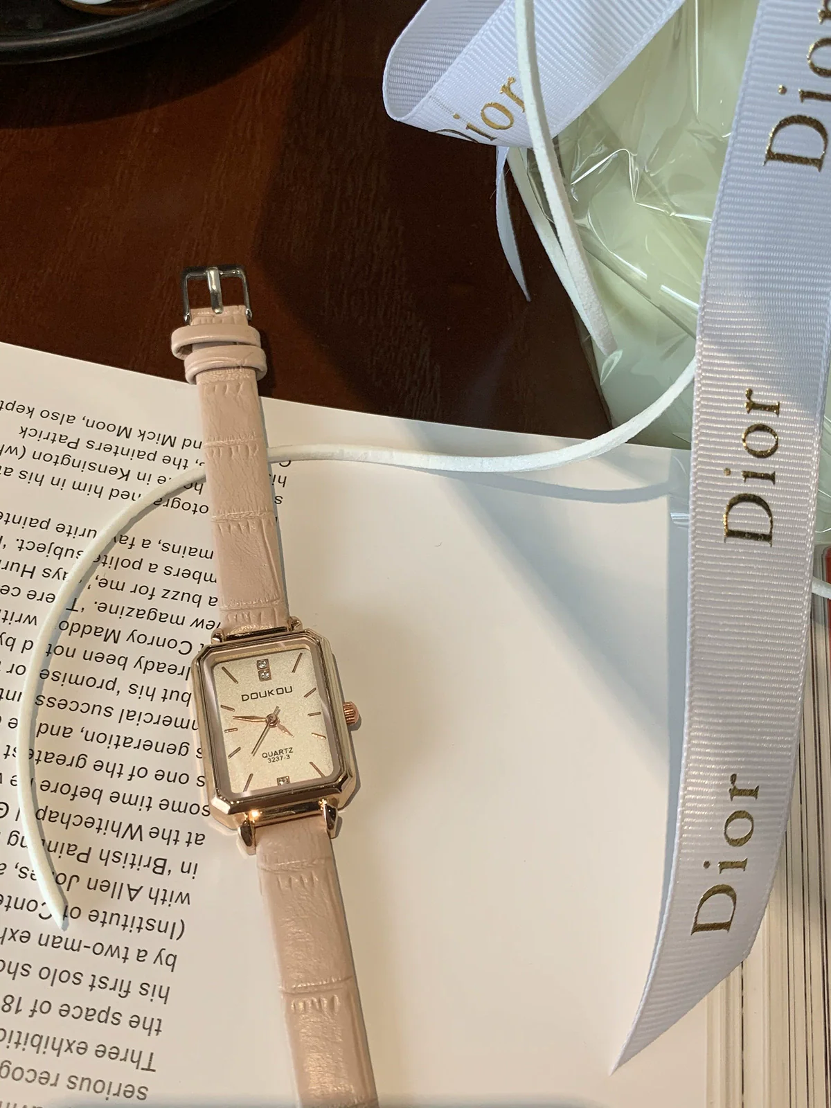 Square Alloy Women's Watch Elegant Casual Style For High School Students - Image 9
