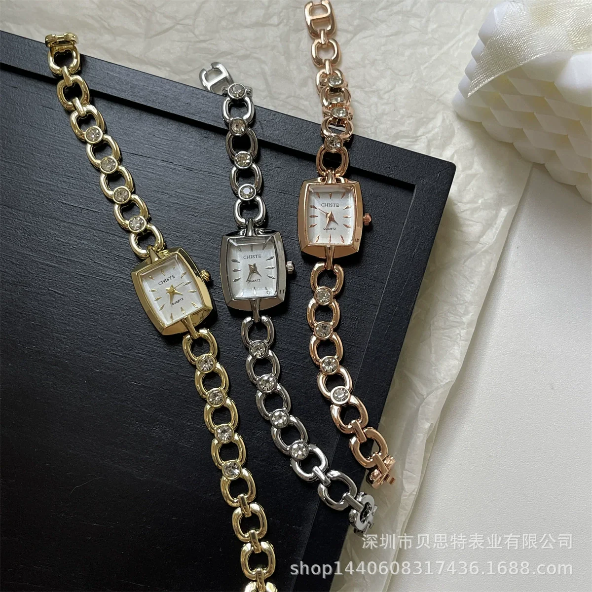 Square Diamond Bracelet Watch For Women Alloy Case Ordinary Glass Mirror Medieval Style - Image 3