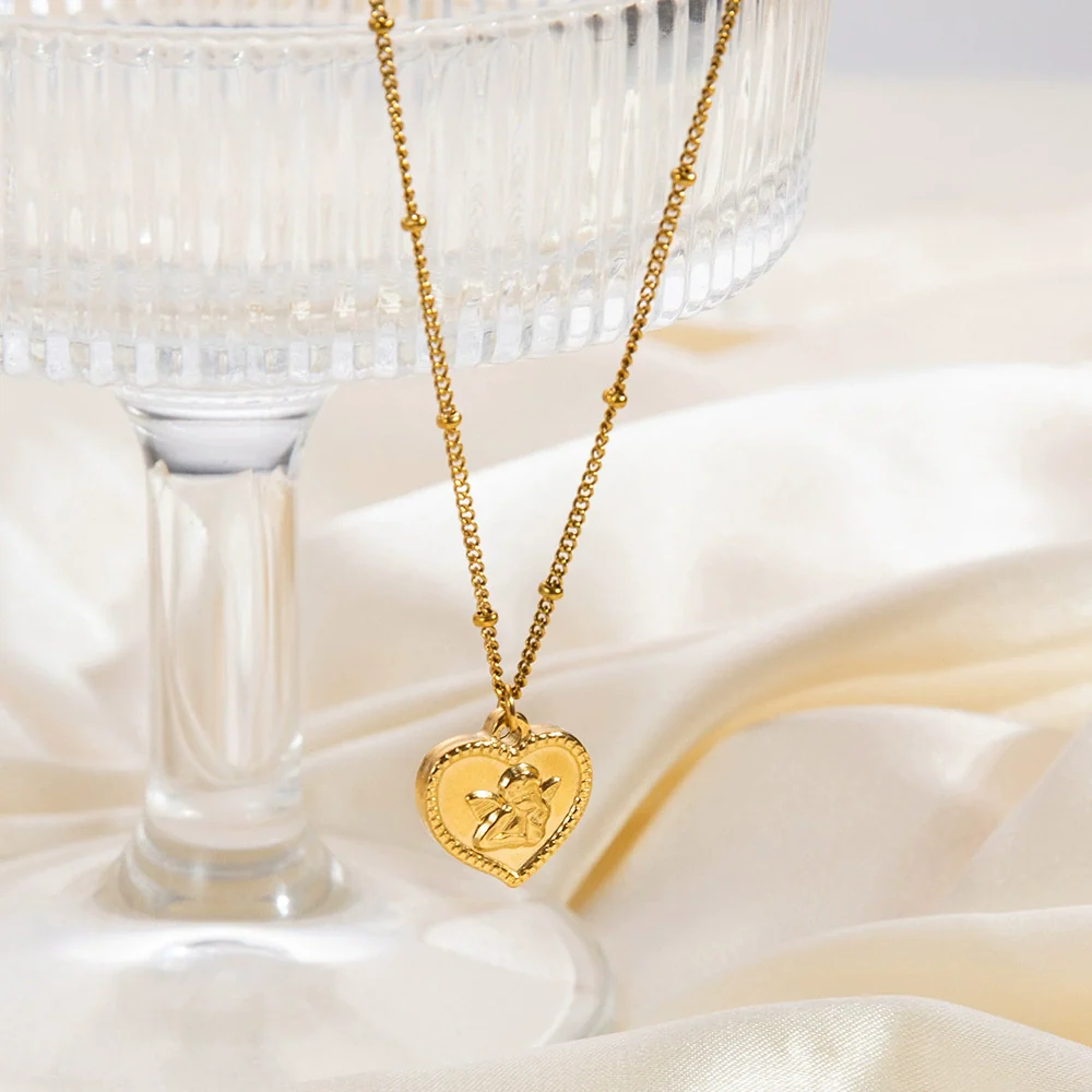 Stainless Steel Cartoon Characters Pendant Clavicle Chain Electroplated Love Necklace For Women - Image 3