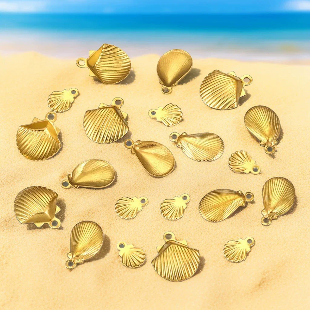 Stainless Steel Fan Shell Pendant Handmade Jewelry With 18K Gold Plated And Electroplating Treatment - Image 2