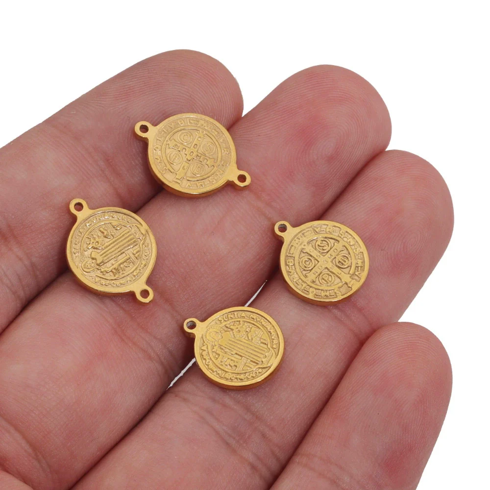 Stainless Steel Fish Pattern Round Pendant Handmade Jewelry Accessories For Diy Bracelet And Necklace - Image 3