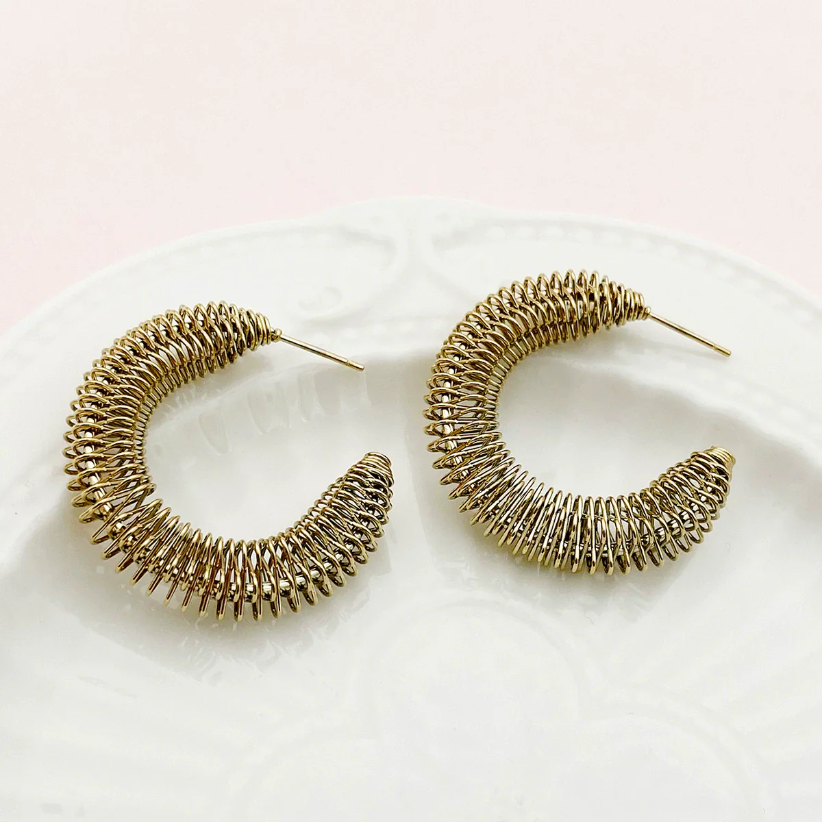 Stainless Steel Geometric Cshaped Coil Spring Hoop Earrings Electroplating Design - Image 7