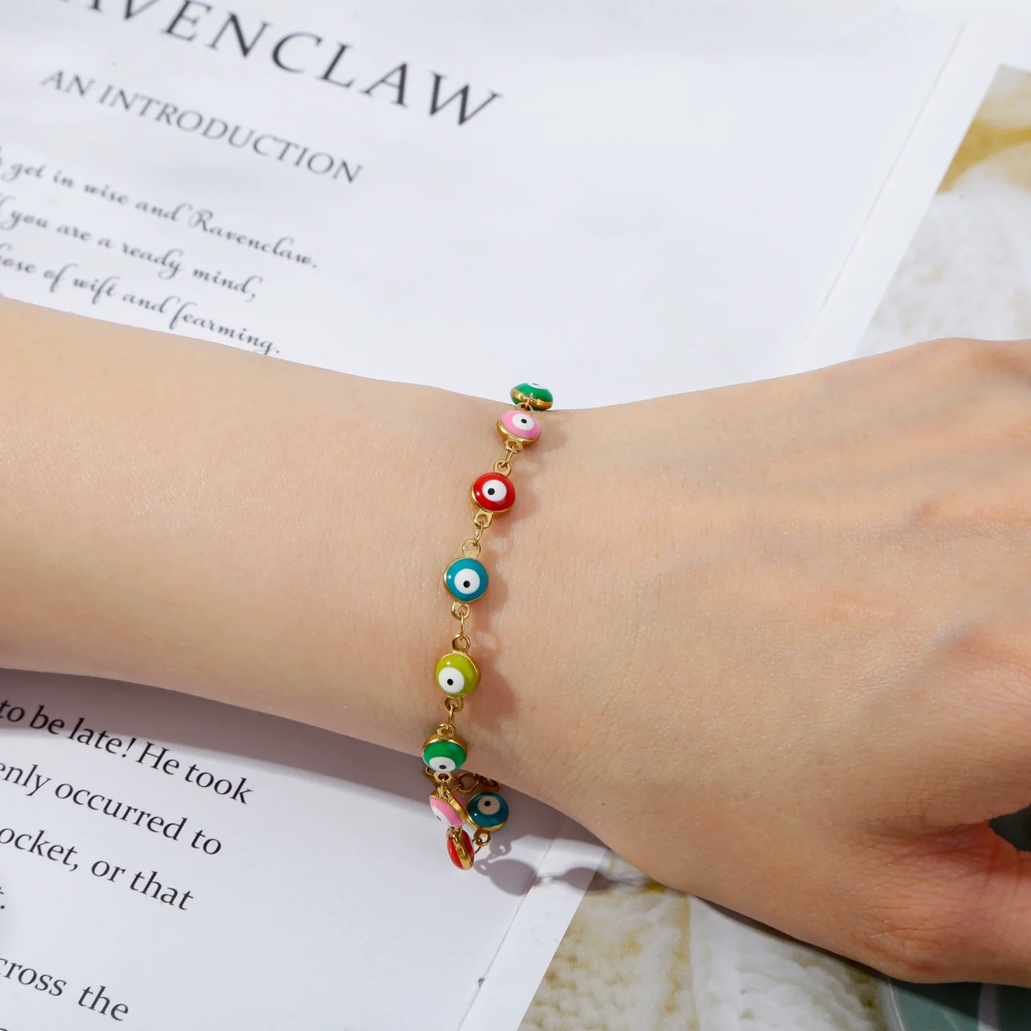 Stainless Steel Geometric Evil Eye Women's Bracelet With Electroplating - Image 3
