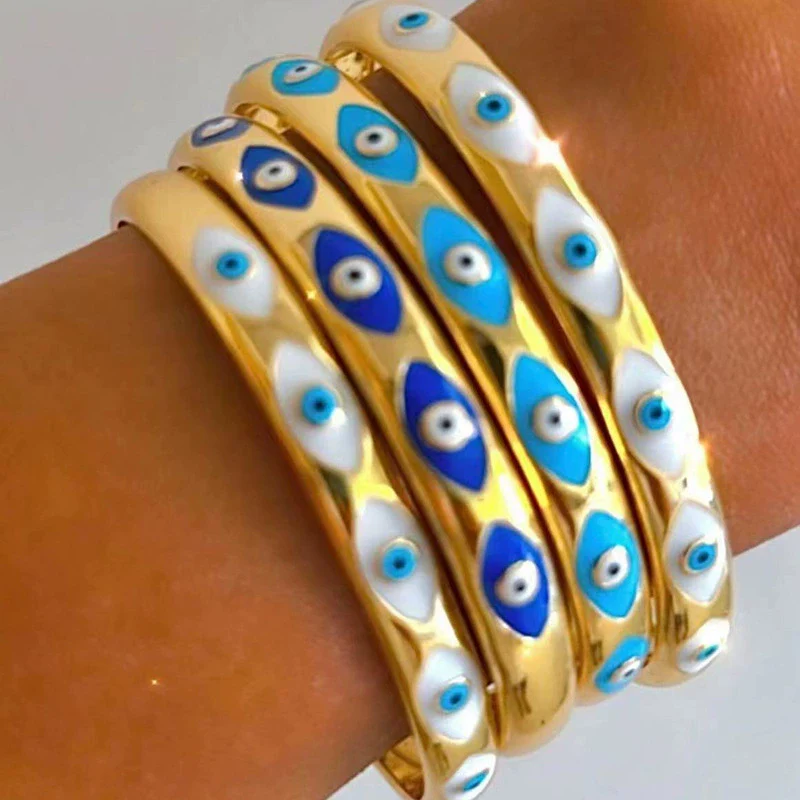 Stainless Steel Geometric Retro Fashion Open Bracelet For Women With Electroplating