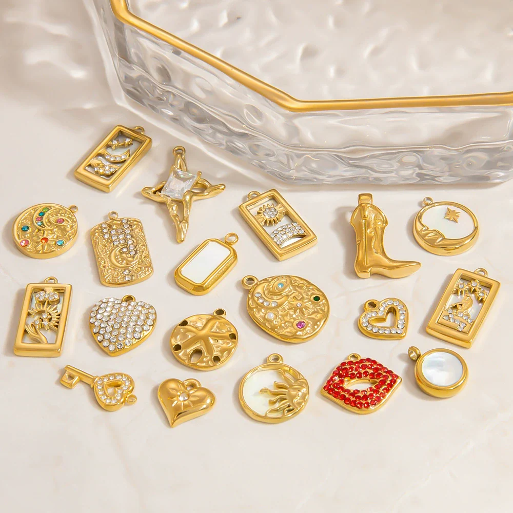 Stainless Steel Handmade Lip Pendant Jewelry Accessories With Electroplating For Women - Image 3