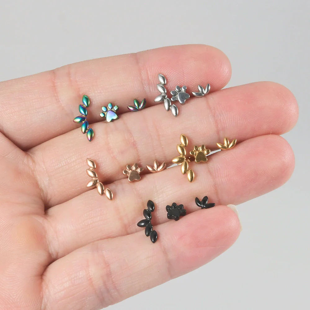 Stainless Steel Horse Eye And Lip Ring With Colorful Gold Electroplating And Leaf Pattern - Image 2
