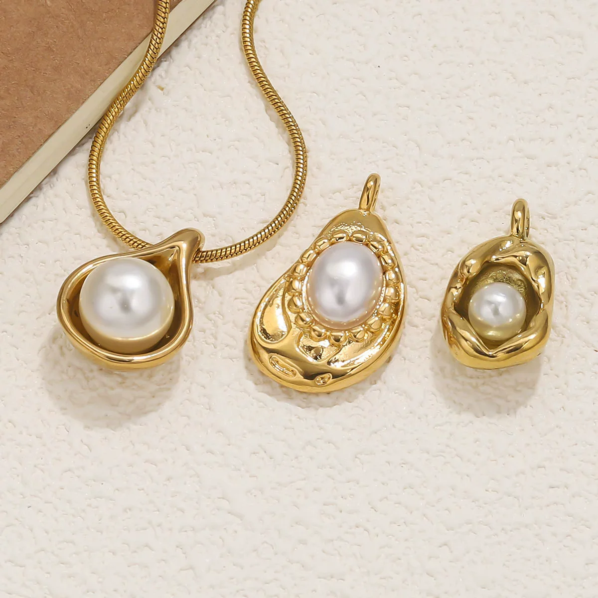 Stainless Steel Irregular Base Pearl Totem Geometric Electroplated Pendant Jewelry Accessories For Necklace And Bracelet - Image 4