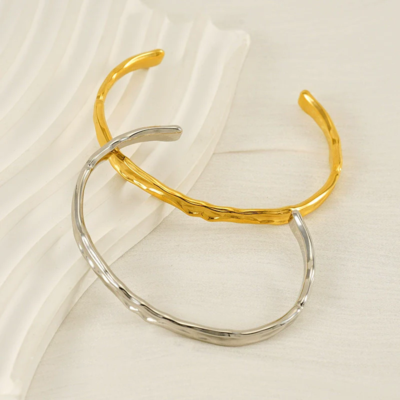 316L Stainless Steel Irregular Lava Adjustable Women's Bracelet With Electroplating - Image 3