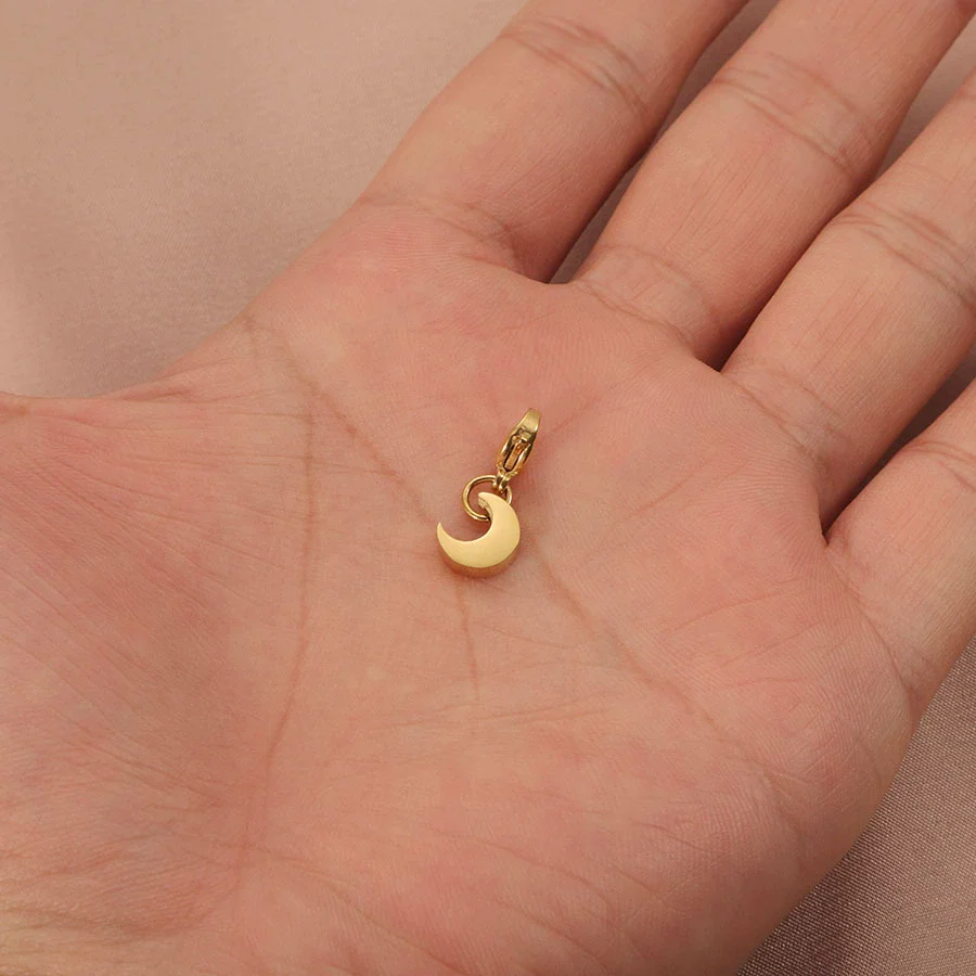 Stainless Steel Moon Pendant Jewelry Accessories With Electroplating And Small Fresh Style - Image 3
