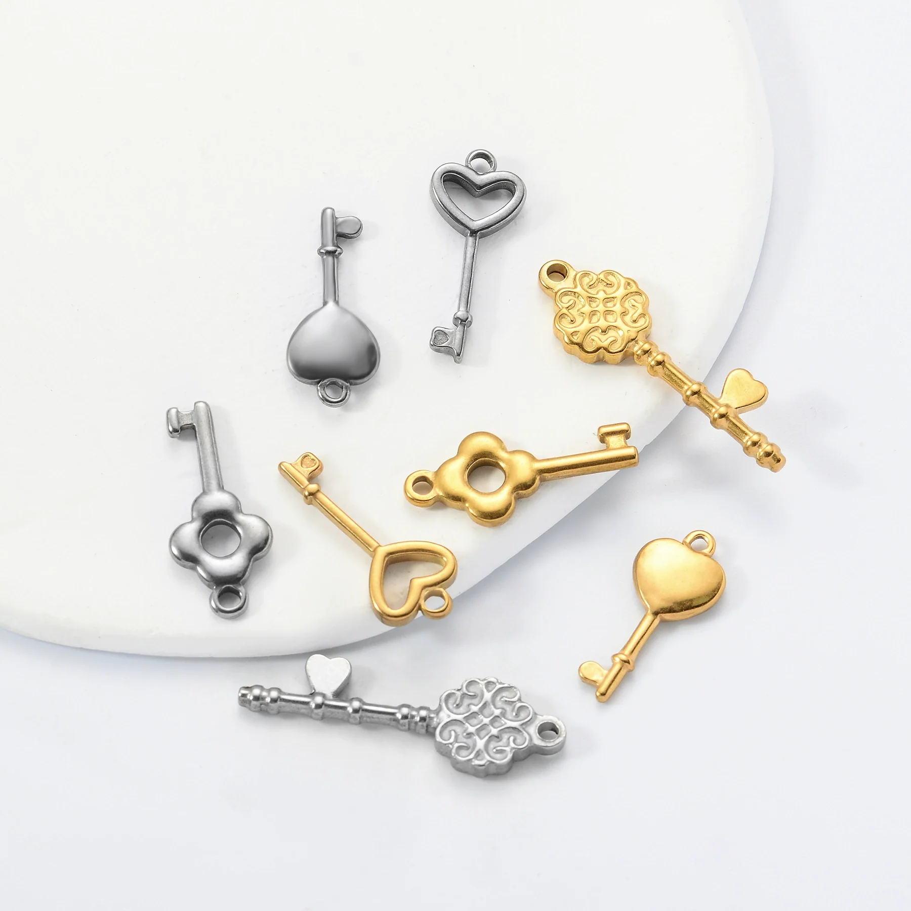 Stainless Steel Oil Pressure Hollow Geometric Pendant Diy Jewelry Accessories With Electroplating - Image 3