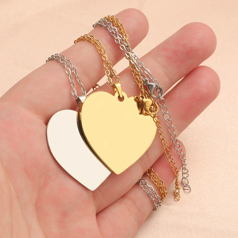Stainless Steel Peach Heart Loveshaped Pendant Necklace Accessories With Fine Polishing - Image 3