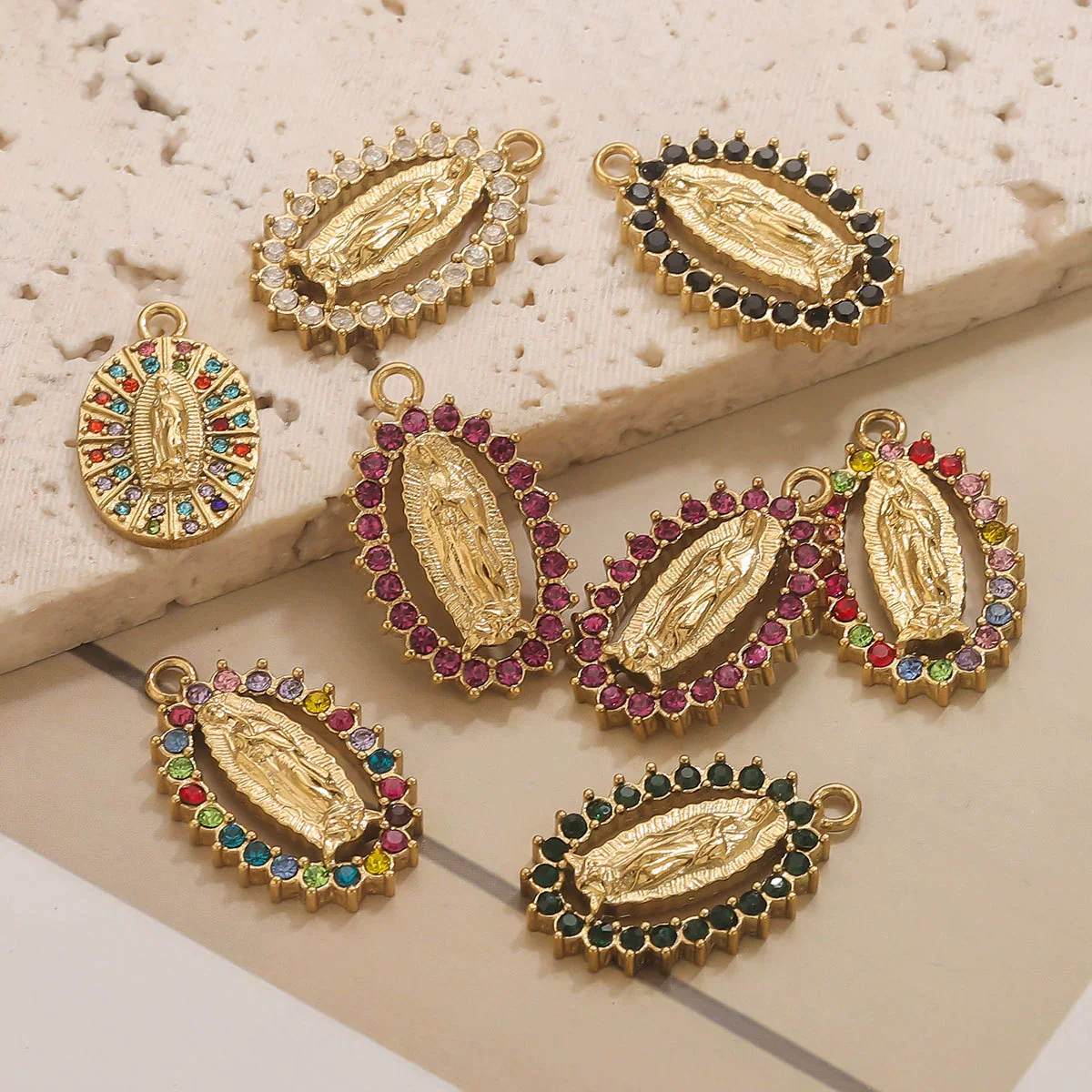 Stainless Steel Retro Pendant Necklace Jewelry Accessories 18K Goldplated - Image 4