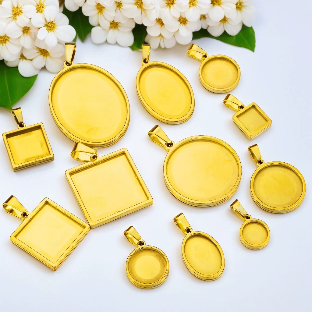Stainless Steel Round Geometric Necklace Pendant With Melon Buckle And Electroplating Treatment - Image 3