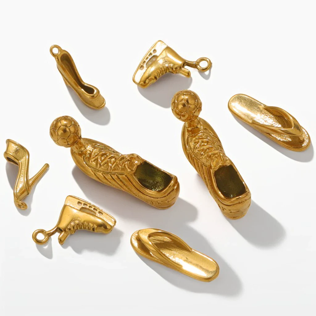 Stainless Steel Shoes Pendant Jewelry Accessories With Ocean Life Pattern And Electroplating Treatment