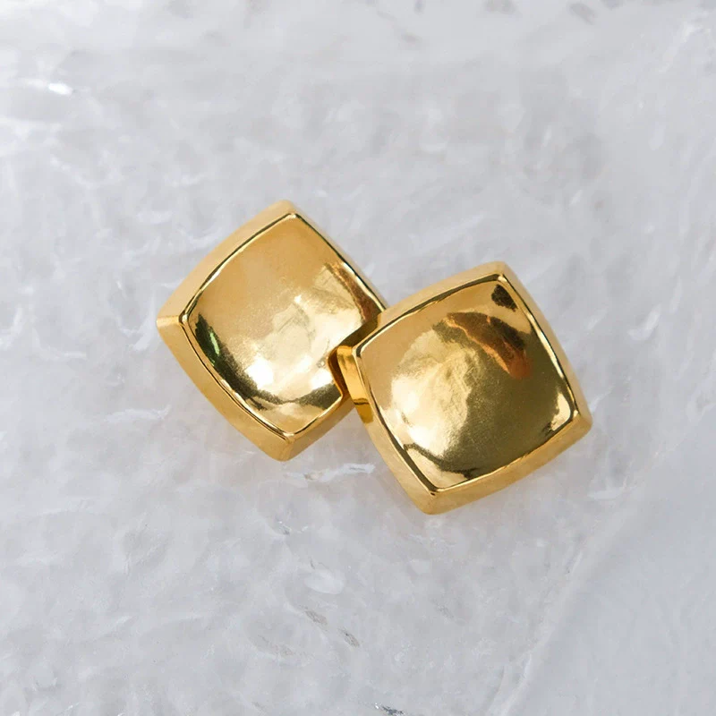 Stainless Steel Square Electroplated Women's Light Luxury Retro Fashion Geometric Ear Jewelry - Image 3