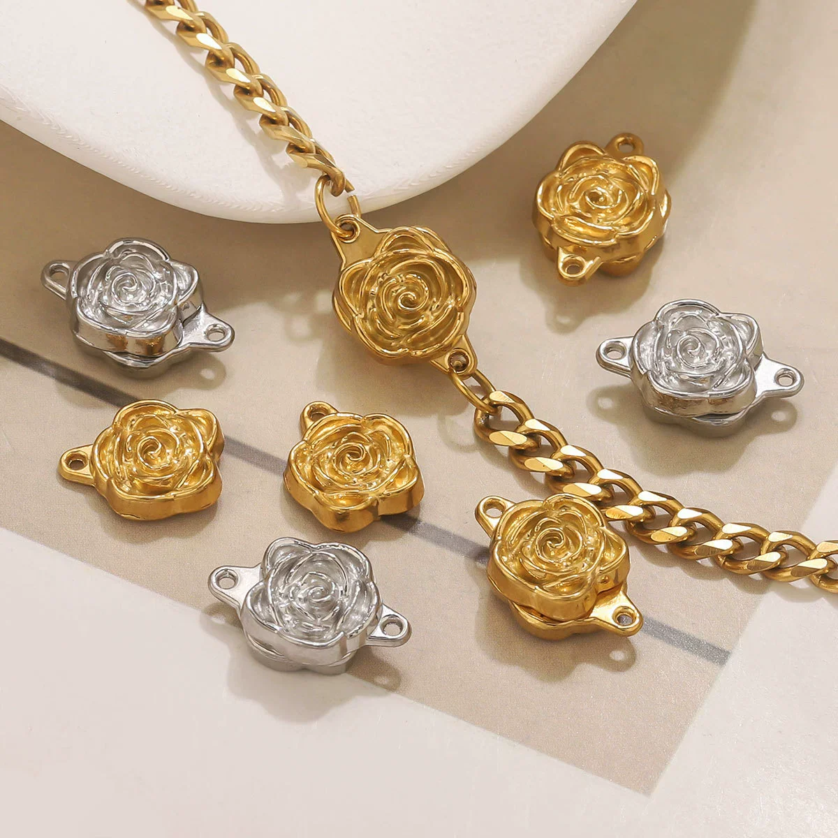 Stainless Steel Vacuum Goldplated Magnetic Buckle Jewelry Braceletnecklace With Electroplating Finish
