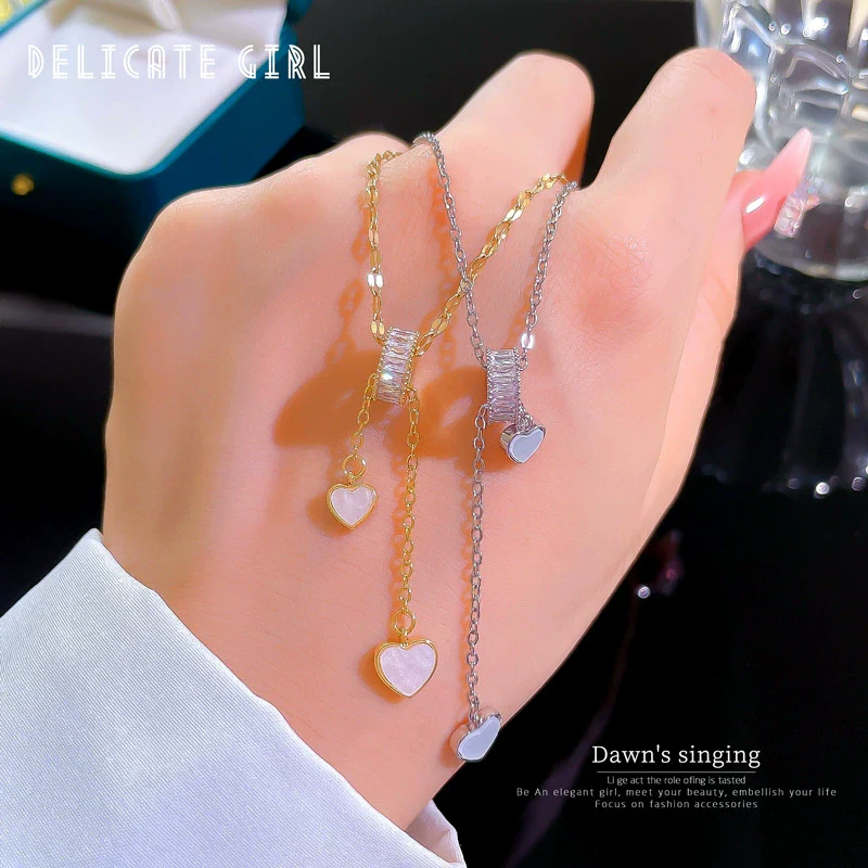 Stainless Steel Women's Geometric Tassel Love Shell Micro Diamond Lip Chain Necklace - Image 3