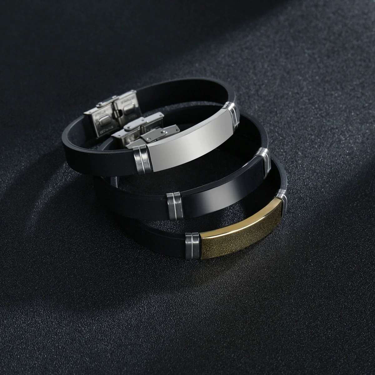 Titanium Steel And Stainless Steel Unisex Simple Geometric Sporty Buckle Bracelet With Electroplating - Image 2