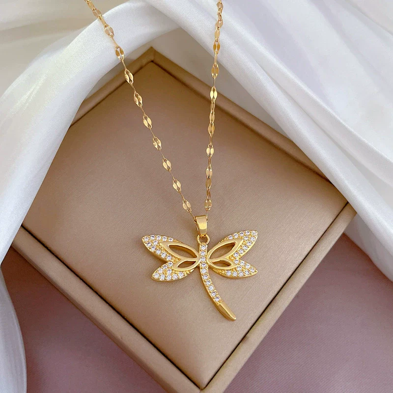 Titanium Steel Dragonfly Microinlaid Real Gold Geometric Women's Necklace With Diamond Treatment - Image 4