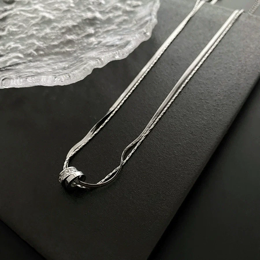 Titanium Steel Geometric Clavicle Chain Necklace For Women With Electroplating And Water Wave Chain Style - Image 6