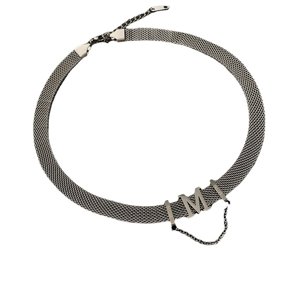 Titanium Steel Geometric Light Luxury Women's Necklace - Image 5