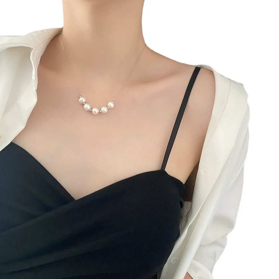 Titanium Steel Geometric Pearl Pendant Necklace For Women Light Luxury Snake Bone Chain - Image 5