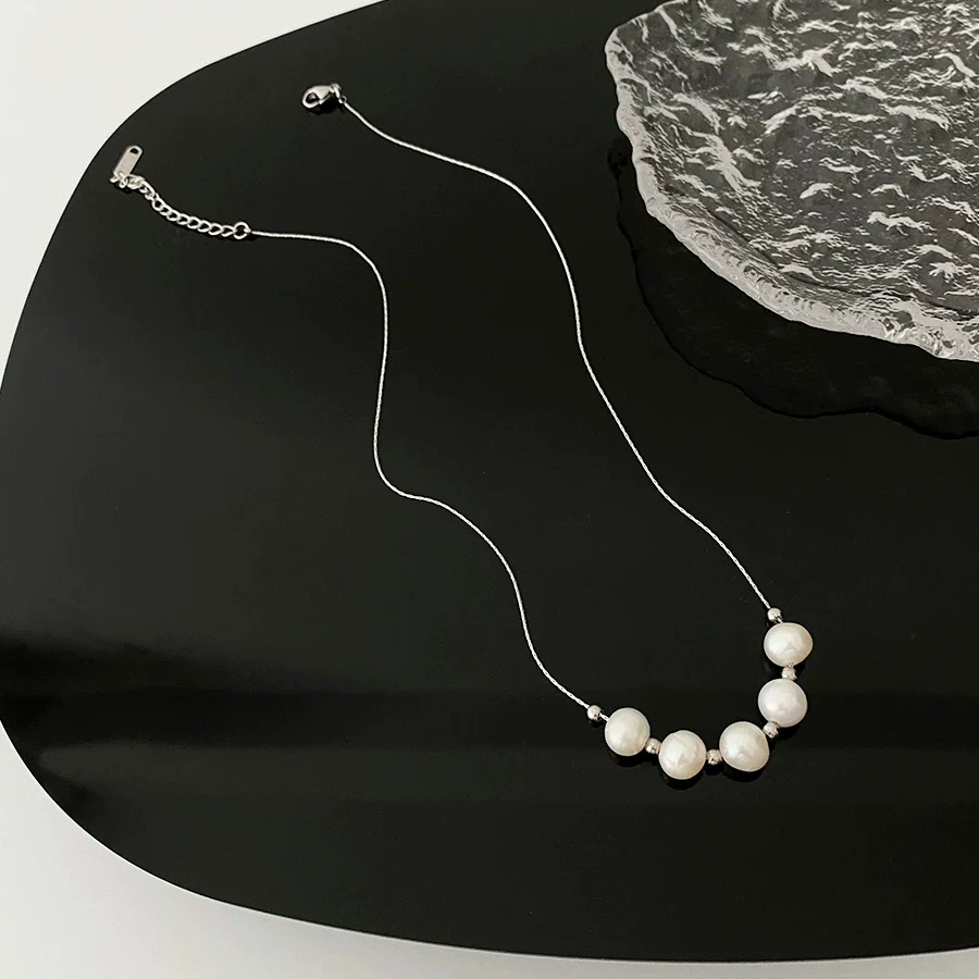 Titanium Steel Geometric Pearl Pendant Necklace For Women Light Luxury Snake Bone Chain - Image 7