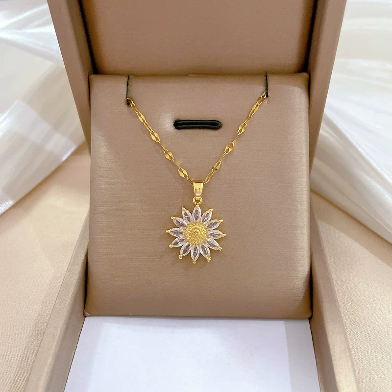 Titanium Steel Geometric Style Sunflower Pendant Women's Necklace With Diamond Treatment
