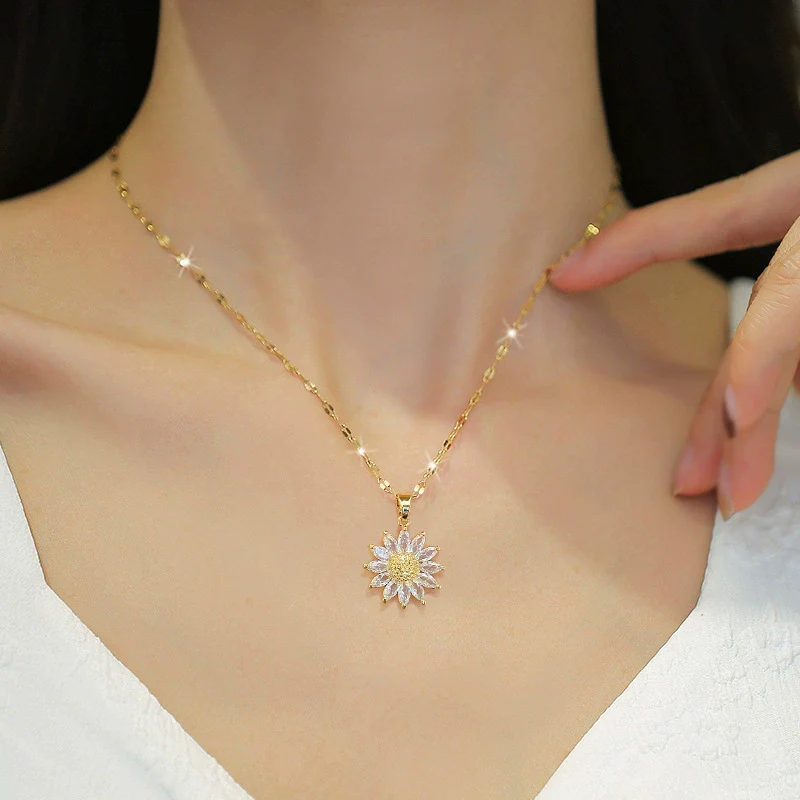 Titanium Steel Geometric Style Sunflower Pendant Women's Necklace With Diamond Treatment - Image 2