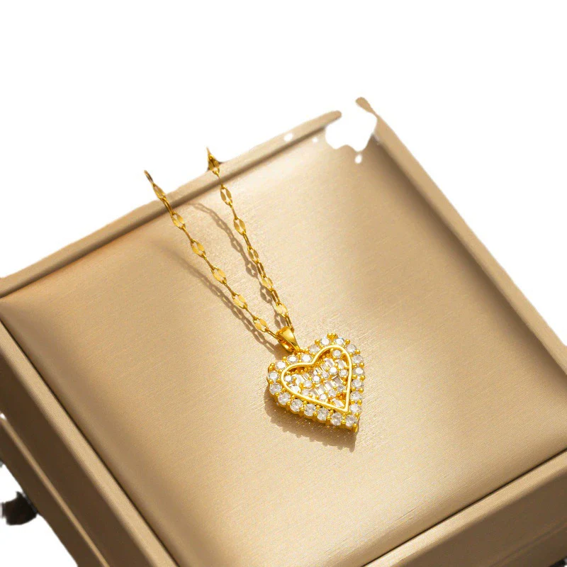 Titanium Steel Heart Zircon Inlaid Gold Pendant Necklace For Women Light Luxury Geometric Style Water Wave Chain - Image 4