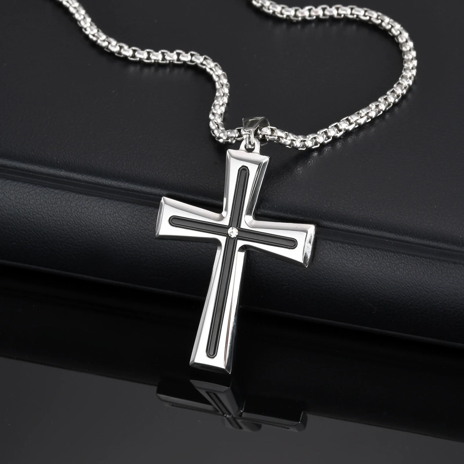 Titanium Steel Hiphop Stylish Geometric Micropaved Cross Pendant Necklace - Image 4