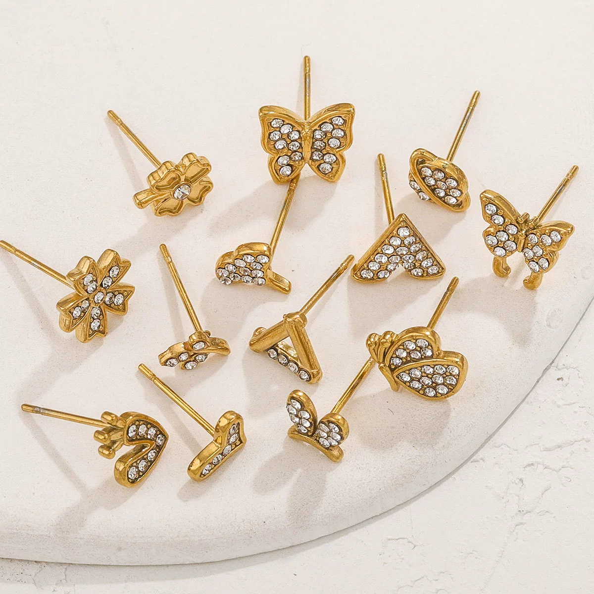 Titanium Steel Retro Old Style Women's Earrings With Heart Star Geometric Patterns And Electroplating Treatment - Image 3
