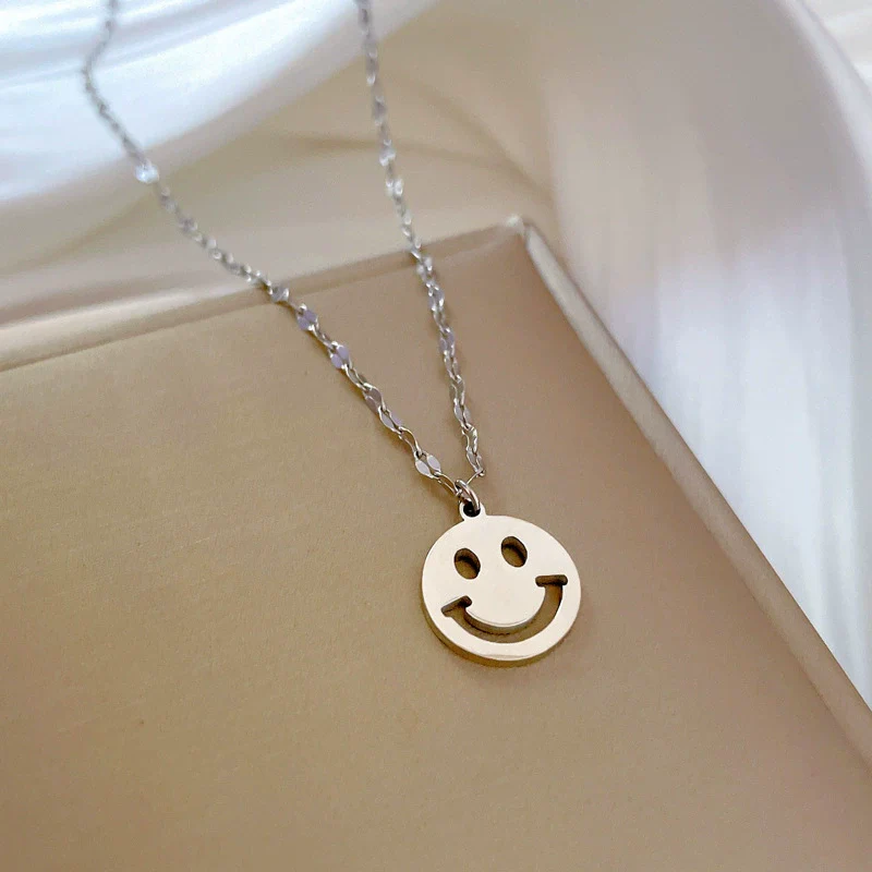 Titanium Steel Round Smiling Face Geometric Fashion Minimalist Electroplated Necklace For Women And Unisex - Image 6